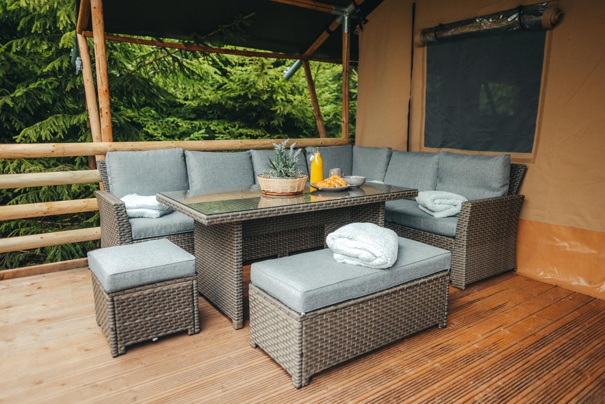 Cosy Forest Lodge Penrhos  エクステリア 写真